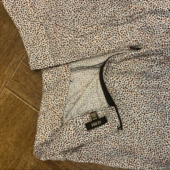 AFRM Leopard Print Wide Leg Pants MEDIUM lq95 - Picture 11 of 11